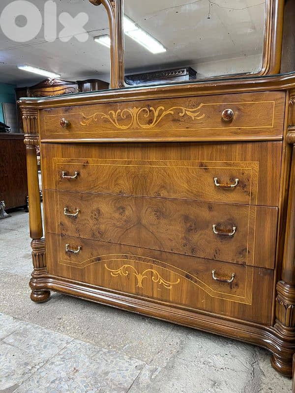 اوضة نوم خشب زان ولاتي كلا ملبسة قشر 7