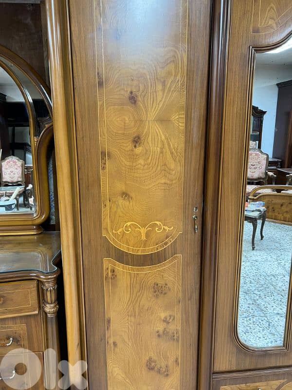 اوضة نوم خشب زان ولاتي كلا ملبسة قشر 8