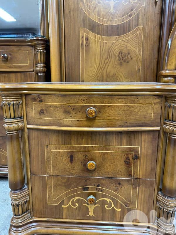 اوضة نوم خشب زان ولاتي كلا ملبسة قشر 9