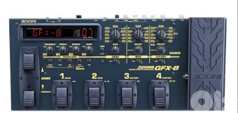 zoom gfx-8 multi effects pedal 0