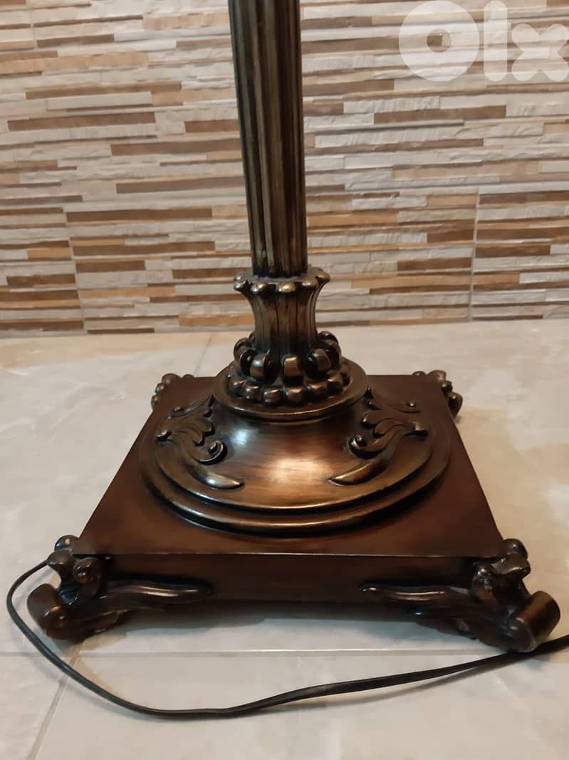 Stand lamp / Lampadaire 1