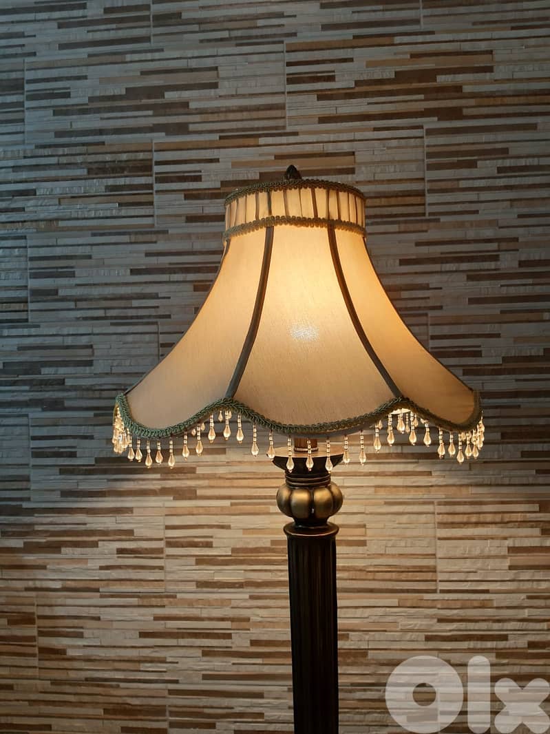 Stand lamp / Lampadaire 2