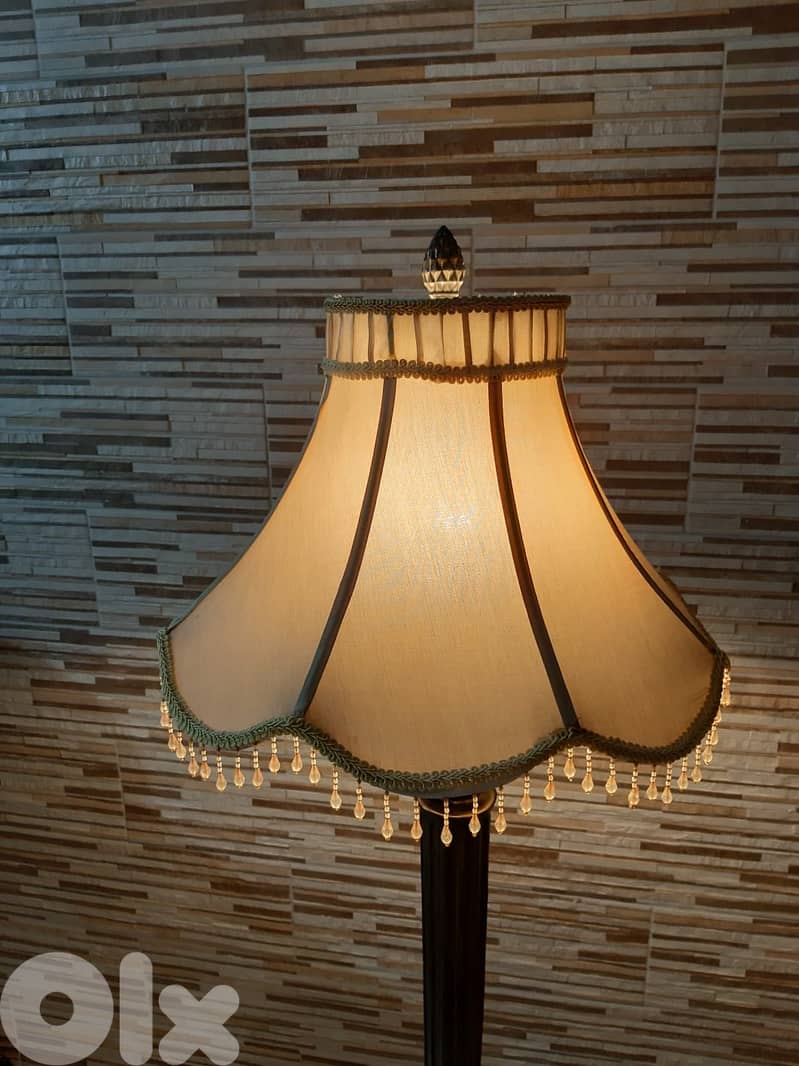 Stand lamp / Lampadaire 3