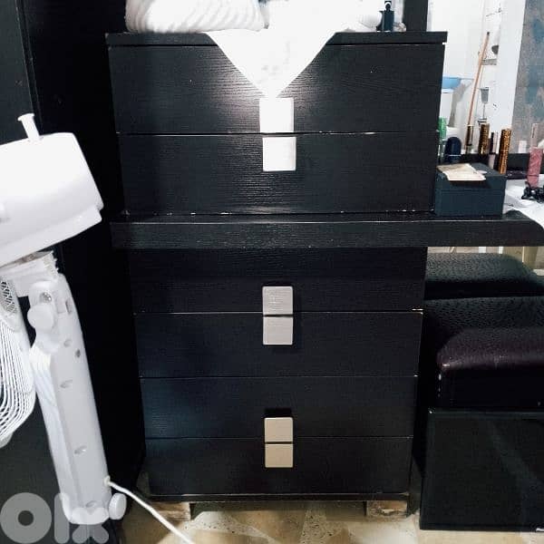 غرفة نوم مستعملة شبه جديدة فرش تقيل ومرتب كتير 10