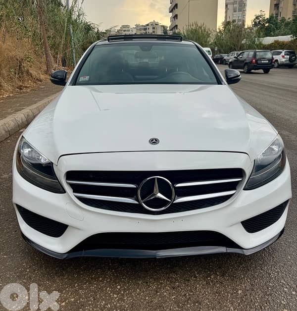 Mercedes-Benz C300  2018  CLEAN CARFAX 0