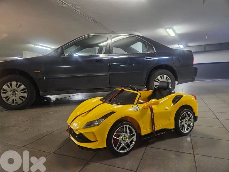 Kids drivable toy car 1