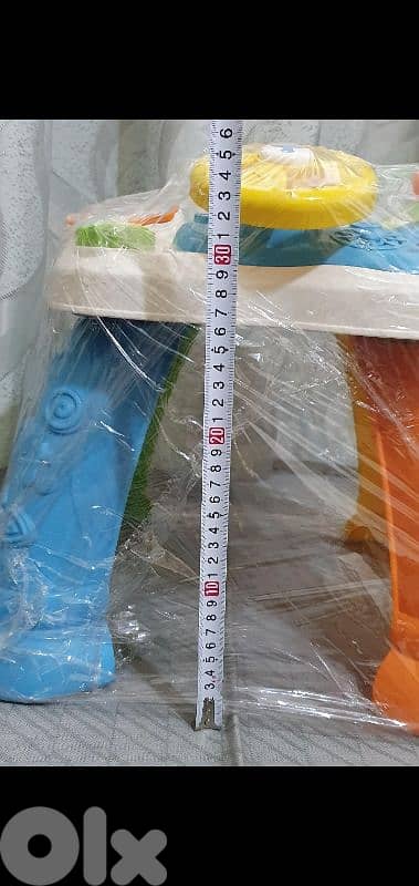 Baby activity  table  very clean like new 30$ byrt ashrafiye  03723895 3