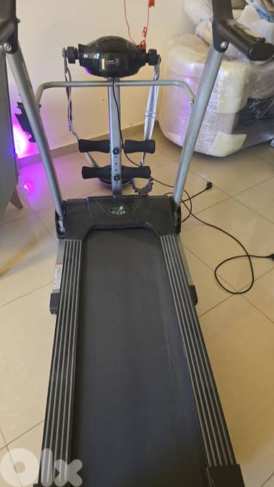 treadmill used like new 3in1