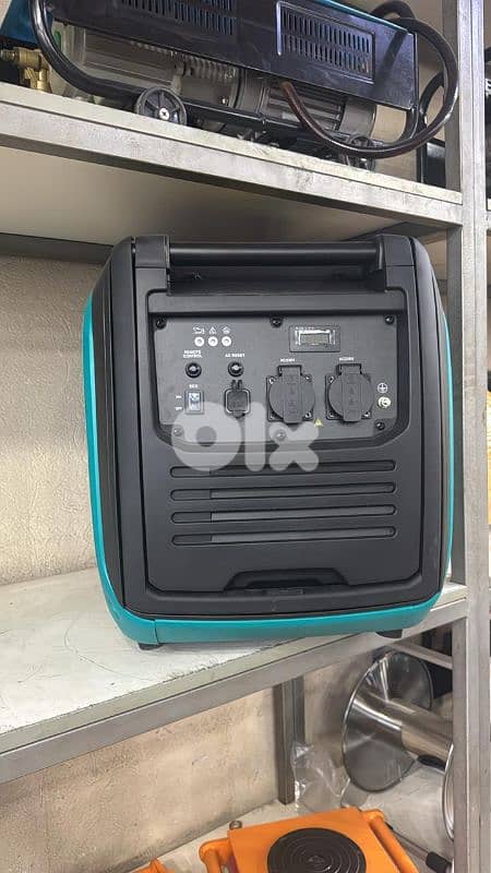 مولد بنزين انفرتر ١٥ امبير كاتم مع ريموت 1