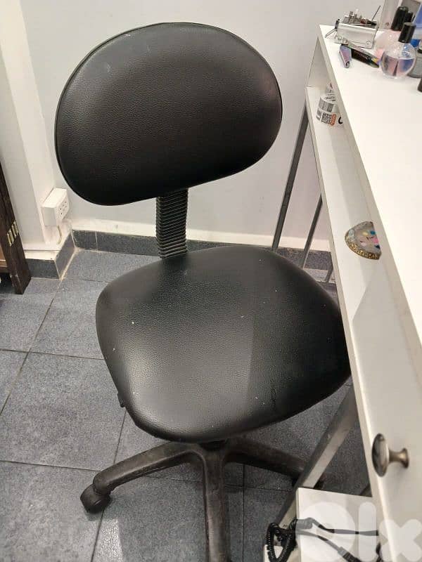 أغراض للبيع 2