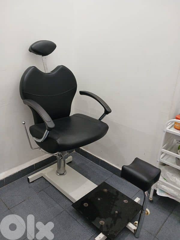 أغراض للبيع 4