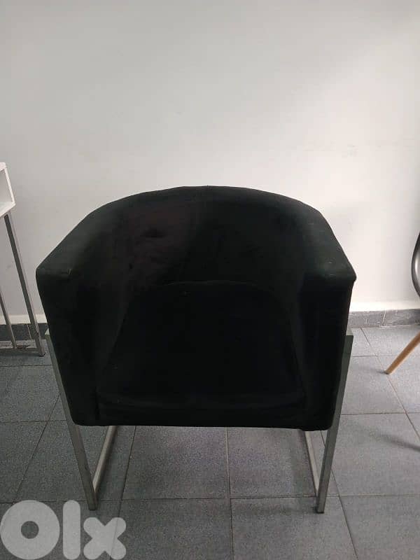 أغراض للبيع 5