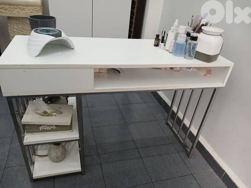 أغراض للبيع 7