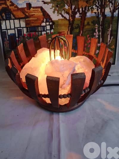 أباجورة خشب وحجر ملح جبال الهيمالايا