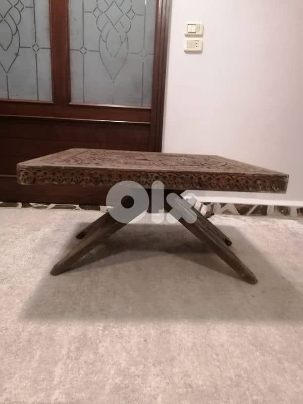 طاولة خشب كتير كرتبة و فخامة انتيك 2