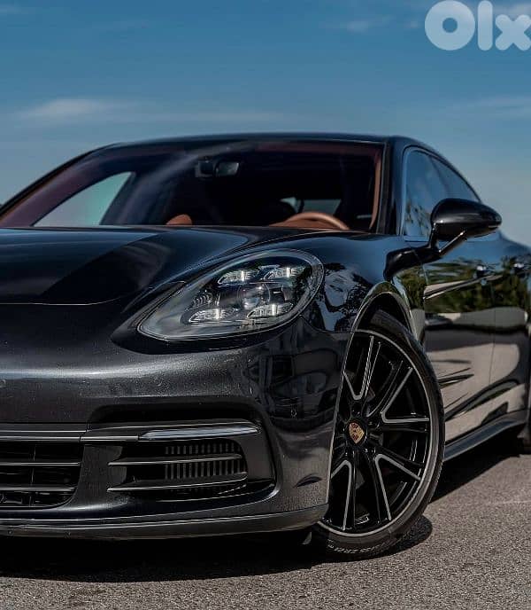 Porsche Panamera 4S 2018 Under warranty 0