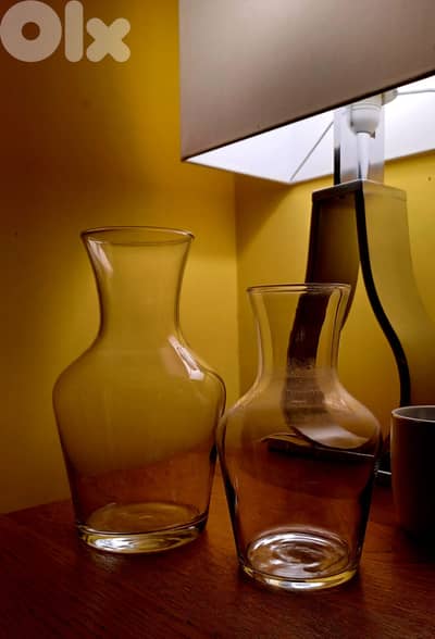 Set of 2 Arcoroc A Vin Carafes (1L + 0.5L) with Cup