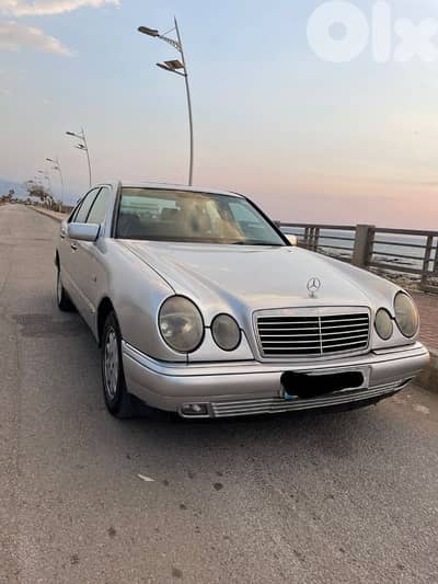 Mercedes-Benz E230 1997