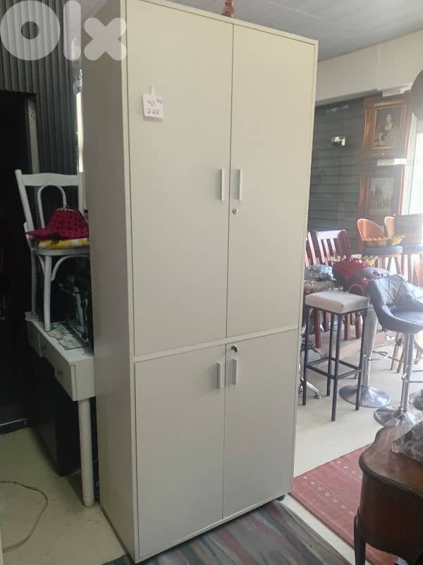 خزاين اوروبي شبه جديد 0