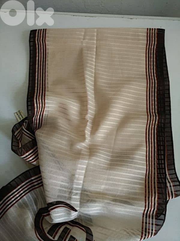 Vintage Gil de Losne scarf - Not Negotiable 2