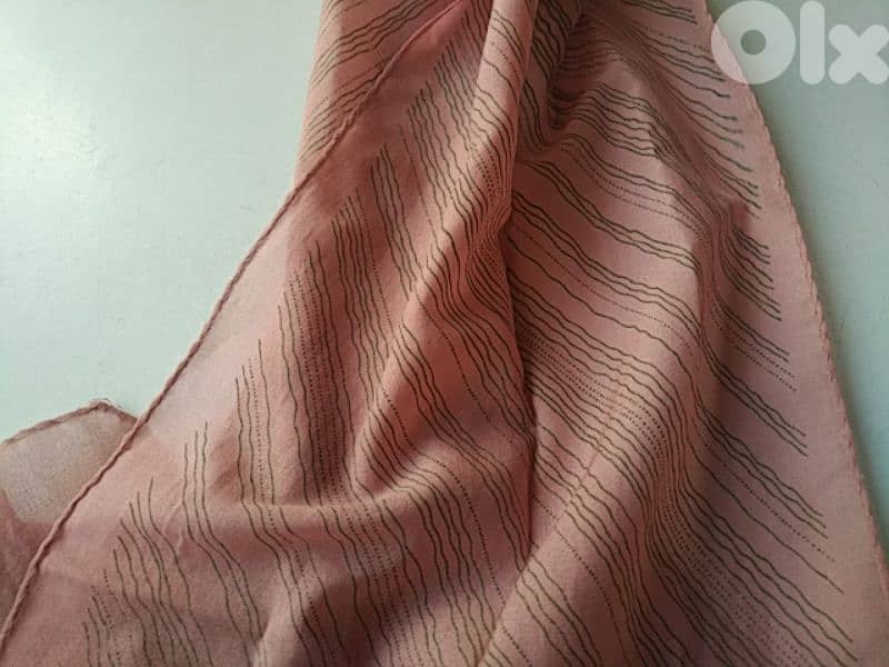 Vintage Gim Renoir dark rose scarf - Not Negotiable 3