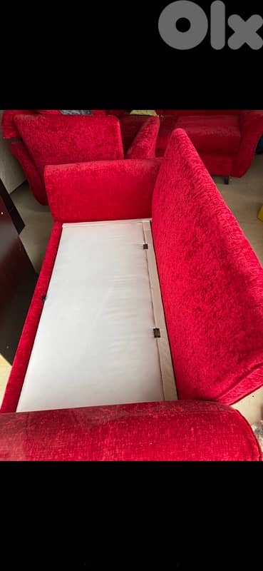 red sofa 2