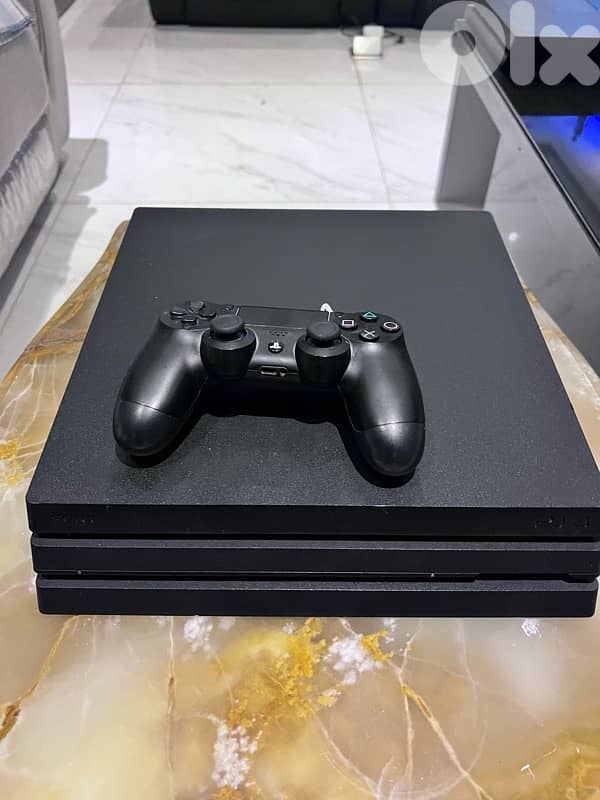 PS4 Pro 1 Tb 3