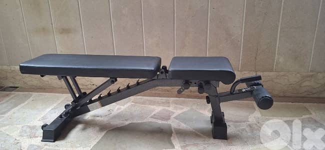Adjustable bench