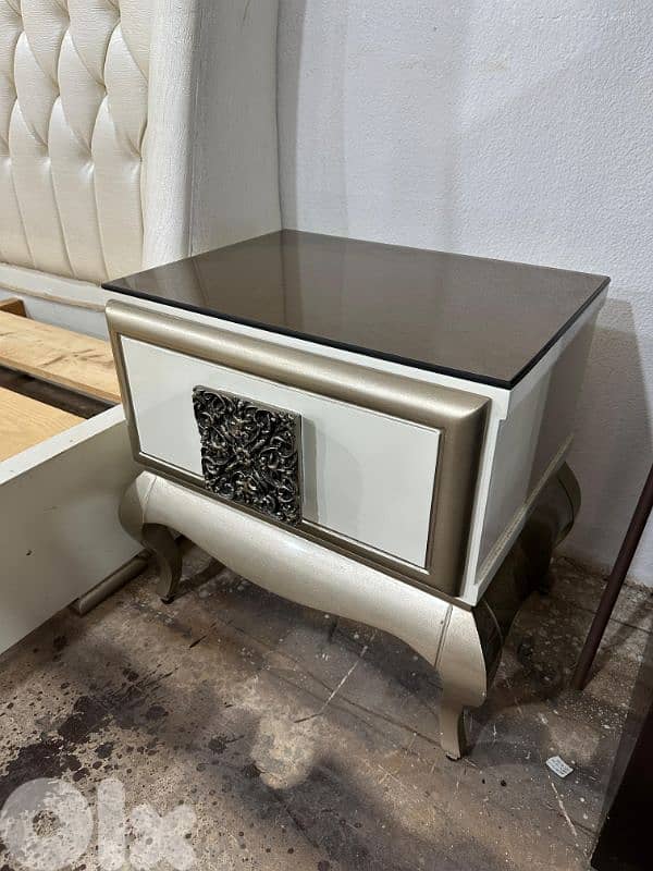 اوضة نوم ملكية مصرية خشب زان ولاتي كلا سحاب 8