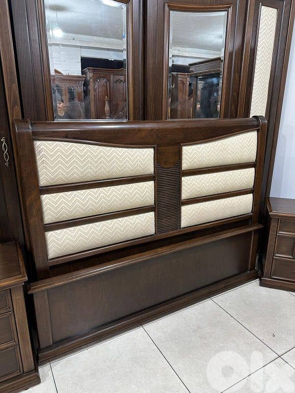 اوضة نوم ملكية خشب زان ولاتي كلا ملبسة قشرة زان 2