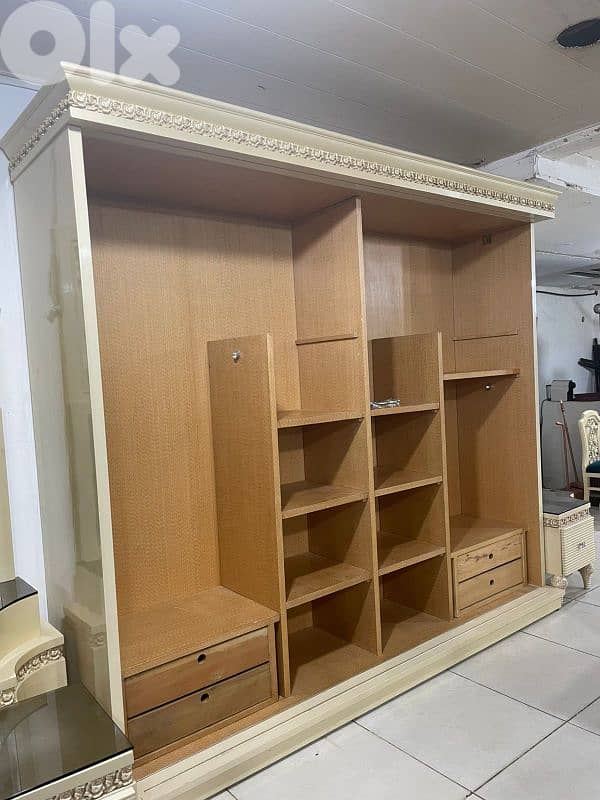 اوضة نوم ملكية مصرية سحاب خشب زان ولاتي كلا 8