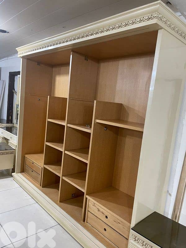 اوضة نوم ملكية مصرية سحاب خشب زان ولاتي كلا 9