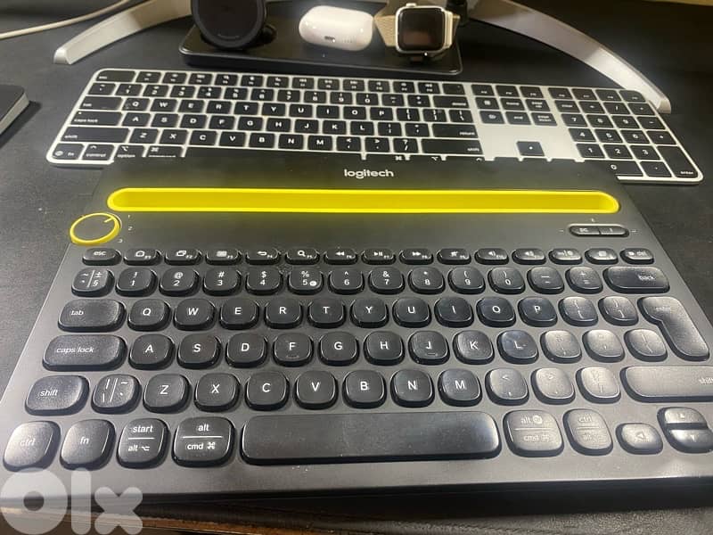 Logitech MX Anywhere 3 + Logitech K480 Keyboard (Bundle) – $50 1