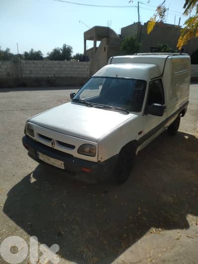 رينو رابيد 1995