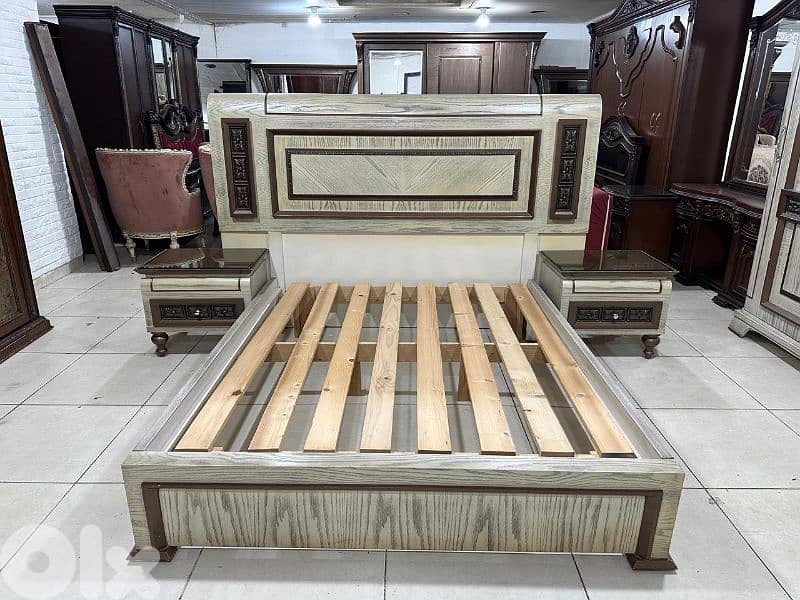 اوضة نوم ملكية مصرية خشب زان ولاتي كلا ملبسة قشرة سنديان سحاب 4
