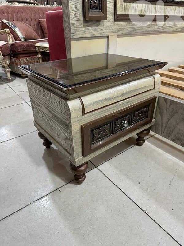 اوضة نوم ملكية مصرية خشب زان ولاتي كلا ملبسة قشرة سنديان سحاب 6