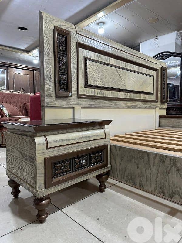 اوضة نوم ملكية مصرية خشب زان ولاتي كلا ملبسة قشرة سنديان سحاب 13