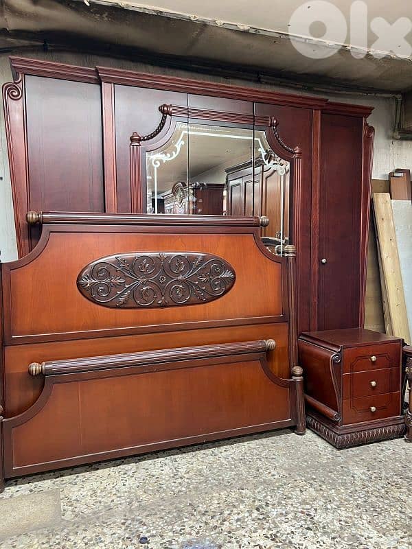 اوضة نوم شغل توصاية خشب زان ولاتي كلا ملبسة قشرة تنباك 4