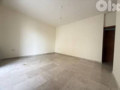 Louaizeh/ Apartment for Sale Investment Opportunity -اللويزة شقة للبيع