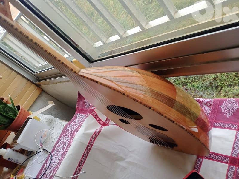 عود روعة بالصوات والأخشاب والصناعة بسعر روعة 18