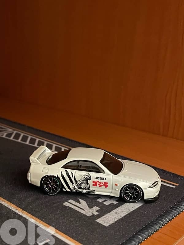 hot wheels collection of 7 3