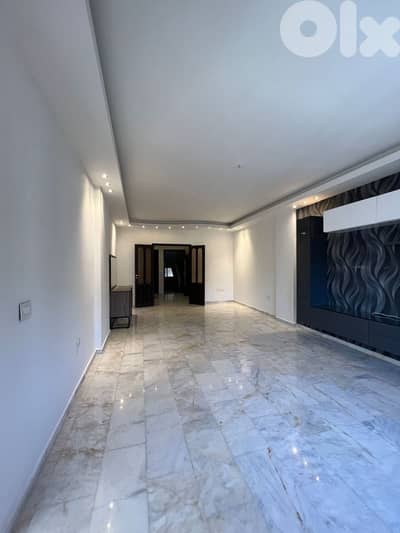 Baabda, Hadath/ Luxurious Apartment for Sale - بعبدا الحدث/ شقة للبيع