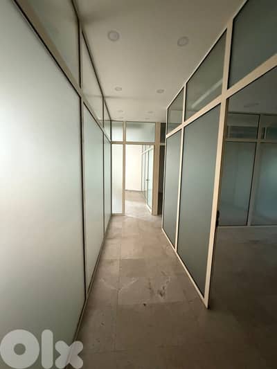 130m 4-5 Rooms Office 1stfloor +2Parking Sodeco USJ Beirut