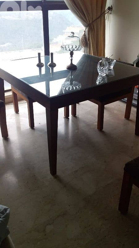 Dining table and 4 chairs 2