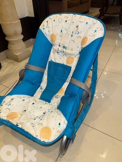 juniors baby rocker like new