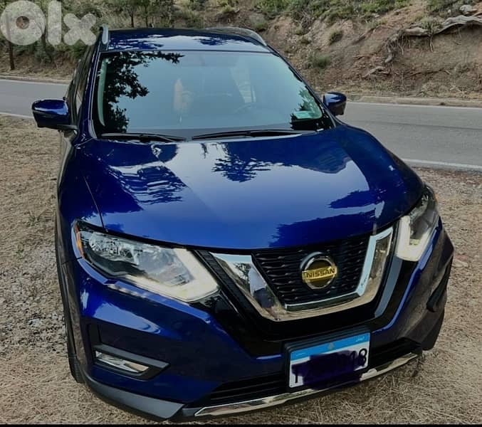 Nissan Rogue 2018 AWD SV premium package 0
