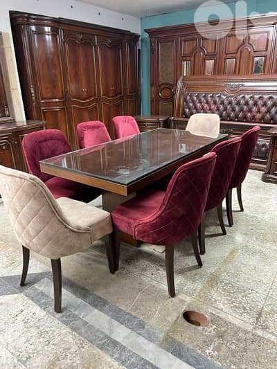 اوضة سفرة شغل توصاية ملبسة قشرة زان