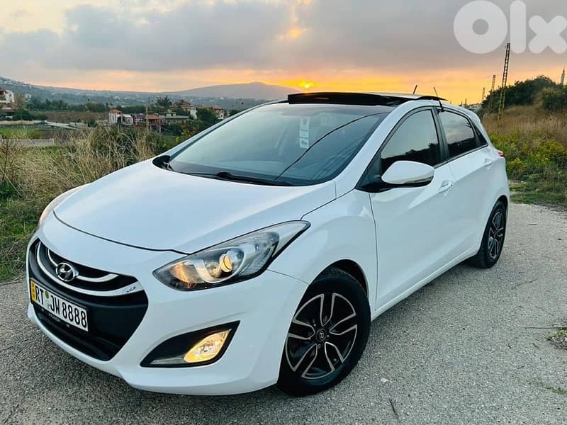 Hyundai Elantra GT 2016 0