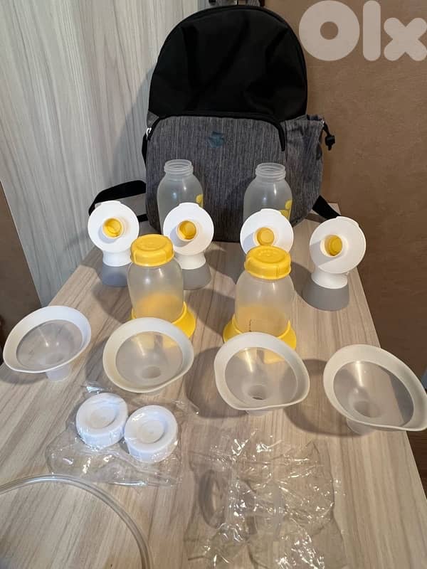 Medela Swing Maxi Pump with Acessories 1