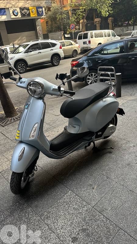 vespa primavera touring 150cc 2023 3